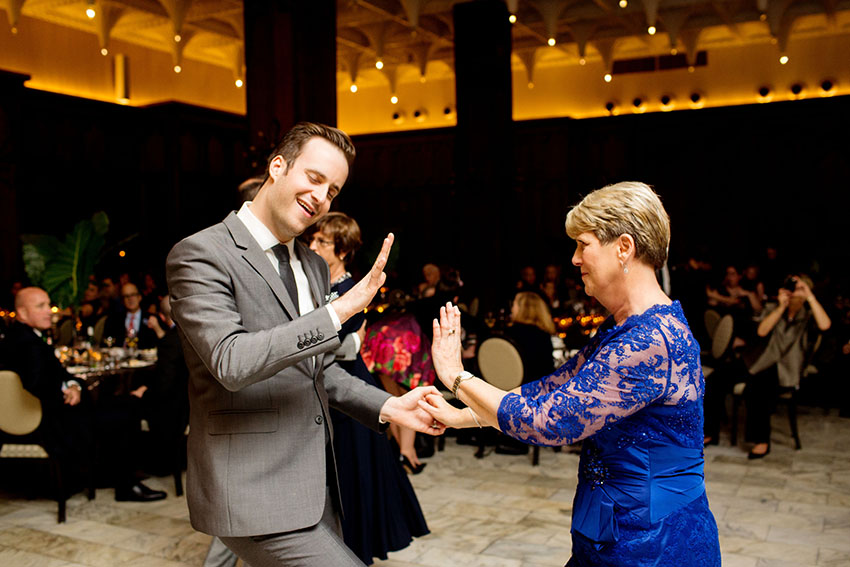 groom and mom dancing in the chicago athletic association hotel
