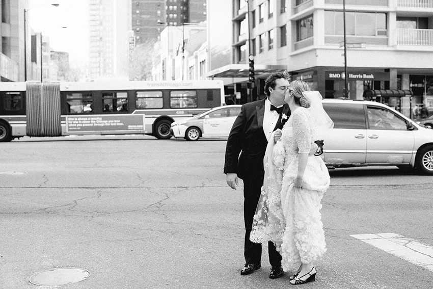 gold coast wedding photos chicago
